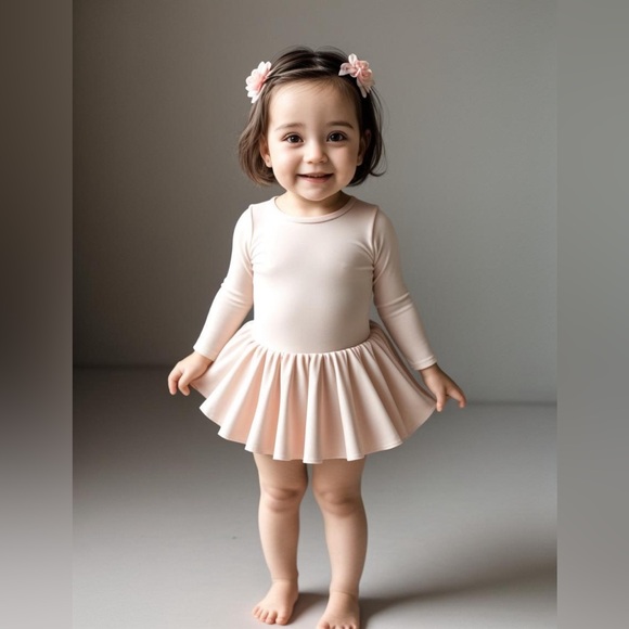 50% off everything! Help me make room for baby girl Smith in my home! 👶🏻💕 - Picture 5 of 6